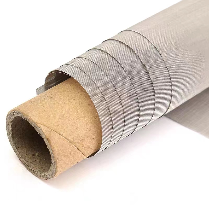 Fine twill weave stainless steel wire mesh roll